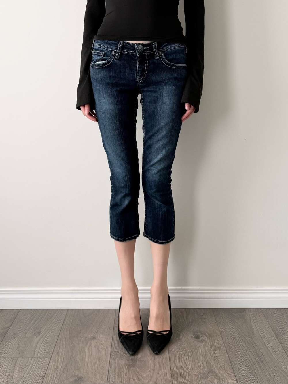 Silver dark wash denim capris